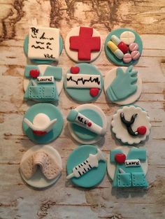 Bling Cakes, Nursing Cake, Clay Magnets, Organize Craft Supplies, Graduation Cupcakes, Xmas Cake, Cake Cookie, Gourmet Treats, Fondant Cupcakes