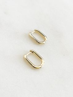 Rectangular small sized stainless steel hoops Earrings Summer, Oval Earrings, Oval Earring, 18k Gold Jewelry, Huggie Earrings, Summer Trends, Gold Plated Earrings, Huggies Earrings, Gold Earrings