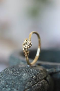 Nature Wedding Band, Twig Wedding Band, Floral Wedding Bands, Eden Garden, Nature Engagement Ring, Dainty Wedding Ring, Nature Inspired Engagement Ring, Twig Ring, Wedding Ring For Her