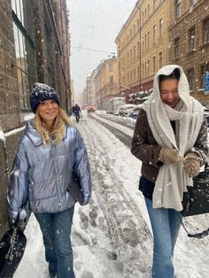 Stockholm Winter, Vinter Mode Outfits, Moscow Fashion, Skandinavian Fashion, Winter 23, I Love Winter, Winter Vibes, Copenhagen Style