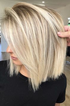 Cute Blonde Hair, Ideas Illustration, Straight Blonde Hair, Blonde Hairstyles, Styles Ideas, Short Straight Hair, Penteado Cabelo Curto, Professional Hair