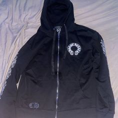 Black Designer Hoodie Chrome Hearts Sweater, Chrome Hearts Hoodie, Sweaters Black, White Chrome, Heart Sweater, Chrome Hearts, Colorful Hoodies, Black Design, Black Sweaters