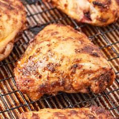 Oven Fried Chicken Thighs, Chicken Legs Recipes, Huge Chicken, Chicken Delight, Roasted Chicken Thighs, Oven Fried, Oven Fried Chicken, Bacon Wrapped Chicken