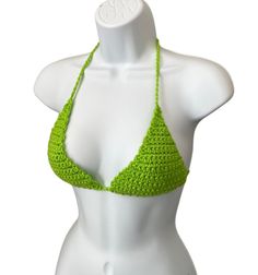 Beachwear Crochet Triangle Halter Top, Crochet Triangle Top Swimwear For Swimming, Handmade Green Swimwear For The Beach, Handmade Green Swimwear For Beach, Handmade Green Swimwear For Vacation, Crochet Stretch Triangle Top Swimwear, Triangle Crochet Top For Beach Season, Green Crochet Swimwear For Beach Season, Green Crochet Swimwear For Vacation