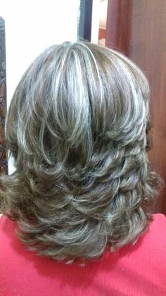 Bridesmaid Hairstyles For Long Hair, Layered Haircuts For Medium Hair, Medium Layered Hair, Hairstyles Bridesmaid, Blending Gray Hair, Haircuts For Wavy Hair, Hair Bridesmaid, Bridesmaid Hairstyles