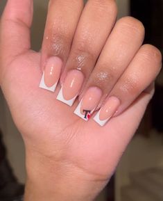 Plain Acrylic Nails, Cute Nail Ideas, Collection Perfume, Quartz Nails, Perfume Organization, Simple Gel Nails