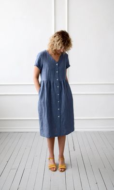 Linen Dress With Button Closure in Denim Blue Color/offon - Etsy Puffy Sleeve Dress, Blue Colour Dress, Style Bleu, Black Linen Dress, Necklines For Dresses, Ruffle Skirt, Linen Dresses, Linen Clothes, Striped Linen