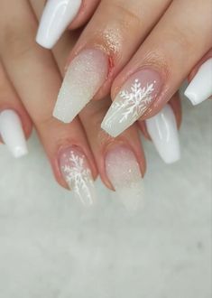 Christmas Ballerina Nails, Classy Christmas Nails Acrylic, Nail Nail Designs, Acrylic Nails Ideas, Ballerina Nails Designs, Summer Nails Art, Glitter French Nails, Nail Art Easy, Nail 2023