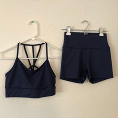 New In Bag * Shein 2 Piece Navy Blue Athletic Yoga Workout Gym Outfit Never Worn! Beautiful Navy Blue Color 2 Piece Matching Set Both Pieces Size Small Classic Sports Bra Pretty Back Criss Cross Strap Design High Waisted Stretchy Shorts Thick Poly Spandex Blend Machine Washable Free Shipping On Purchases Or Bundles $50 And Over! Grey Sweat Shorts, Tie Dye Sweatpants, Stretchy Shorts, Striped Sweatpants, Grey Sweats, Tie Shorts, Athlete Workout, Spandex Shorts, Compression Shorts