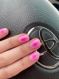 #gelnails #airbrush #summernails #pink Nail Ideas Kids, Nails Colourful, Airbrush Nail, Short Oval Nails, Short Gel Nails, Airbrush Nails, Oval Nails, Natural Nails, Short Nails