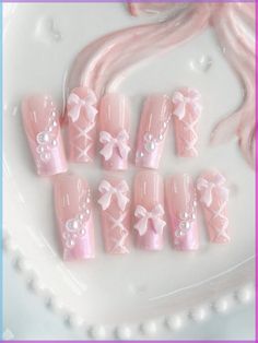 Cute Inspo Nails, Cute Nails With Charms, Y2k Nail Ideas, Pink Rose Nails, Rose Nail Designs, Nails With Roses, Nails Cute Pink, Pink Nails Aesthetic, Nail Designs With Glitter