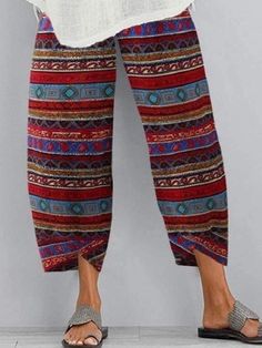 Red Fashion Outfits, Loose Cotton Pants, Vintage Harem Pants, Retro Leggings, High Rise Style, Boho Clothes, Loose Trousers, Advanced Style, Irregular Hem