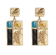 Make a statement with these luxurious Lip Service Earrings. Crafted in gold, their classic lip motif is accentuated by black and turquoise enamel, finished with tiny cz stones for a subtle sparkle. Wear with confidence on special occasions for a look that's sophisticated and chic. Eagle Necklace, Celtic Knots, Crystal Dangle Earrings, Square Pendant, Eye Earrings, Valentines Jewelry, Rhinestone Earrings, Exquisite Jewelry, Elegant Earrings