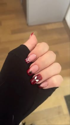 #паук #супергерой #герой Marvel Nails, Wow Nails, Grunge Nails, Simple Gel Nails, Girly Acrylic Nails, Her Nails, Casual Nails, Pretty Gel Nails, Short Acrylic Nails Designs