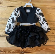 Infant Cowgirl Outfit, Baby Cowgirl Outfit, Cowgirl 1st Birthday Party Outfit, Cowgirl Toddler Outfits, Cowgirl Birthday Party Kids, Cowgirl Baby Outfits, Cowgirl 1st Birthday Photoshoot, My First Rodeo Birthday Girl Outfit, Toddler Cowgirl Costume