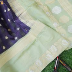 Meteorite Blue Kora Handloom Banarasi Saree with Green Katan Border - Khinkhwab Kora Silk Sarees, Border Fabric, Banarasi Saree, Silk Yarn, Banarasi Sarees, Traditional Art, Pure Silk, Silk Saree, Silk Sarees