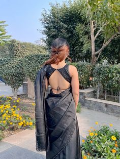 #saree #blouse #blouseideas #farewell Blouse Designs For Farewell, Saree Blouse Styles Sleeveless, Farewell Blouse Design, Sleeveless Blouse Designs Latest Fancy, Backless Blouse Designs Sleeveless, Backless Saree Blouse