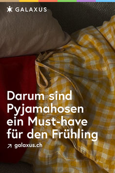 Hosen im Pyjama-Look sorgen für ein Frühlingserwachen mit Komfort und Stil – und haben es Stephanie ganz schön angetan. Fünf Gründe, wieso sie nicht mehr darauf verzichten will.