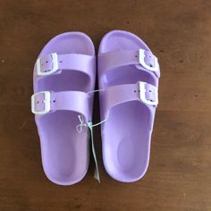 Lightweight Sandal With Adjustable Buckles. Eva Upper And Sole Material ( Ethylene Vinyl Acetate). The Sandal Cradles The Heels. Flower Sandals, Boys Sandals, Toddler Sandals, Glitter Sandals, Leather Flip Flops, Jelly Shoes, Girls Sandals, Kids Sandals, Purple Lilac