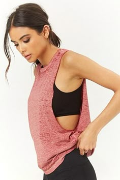 Adrette Outfits, Modele Fitness, Pilates Clothes, Gymwear Outfits, Cute Workout Outfits, Fitness Wear Outfits, Cute Gym Outfits, Muscle Tank Top, Kendall Jenner Outfits