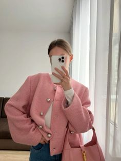 Look Rose, Mode Chanel, 가을 패션, Mode Inspiration, Lookbook Outfits, Style Outfits, Spring Summer Outfits, Elegant Outfit, Outfits Casuales