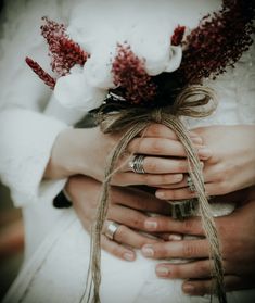 Check out the newest seasonal wedding flower ideas. This is your guide to the best seasonal wedding flowers. Crystal Wedding Dress, Bring Back Lost Lover, Powerful Love Spells, Love Spell That Work, Weddings By Color, Saving Your Marriage, Wedding Costs, Wedding Vows