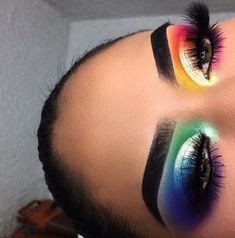 Makeup Hooded Eyes, Makeup Tip, Dramatic Eye Makeup, Pride Makeup