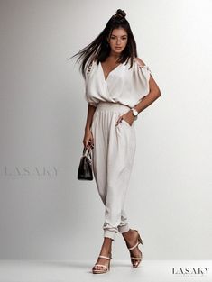 Lasaky - Womens Casual Jumpsuit with Elastic Waist and Pocket Details Womens Jumpsuits Casual, Jumpsuit Outfits, Solid Color Jumpsuits, Bodysuit Jumpsuit, Loungewear Jumpsuit, Casual Jumpsuit, Womens Casual, Waist Circumference, Urban Chic