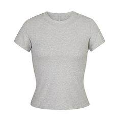 The perfect crewneck tee , this breathable, everyday classic is made with cool, comfortable stretch-cotton and finished with sporty stitching. Ribbed Loungewear, Wardrobe Basics, Looks Vintage, Outfits Casuales, Stretch Cotton, Light Fabric, Heather Grey