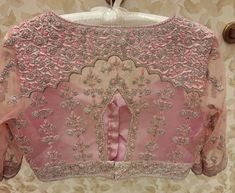 Pelli Blouse, Bride Blouses, Modern Blouse Designs, Bridal Embroidery, Maggam Blouses, Heavy Blouse, Aari Design, Bridal Blouses