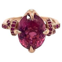 Featuring a 6ct Pink Tourmaline Burmese ruby set band Made to order 18ct rose gold Made to order in your size Unisex style Comes in luxury packaging Ruby Set, Burmese Ruby, Rose Gold Pink, Knot Ring, Luxury Packaging, Ruby Rose, Burmese, Jewelry Rings Engagement, Unisex Style