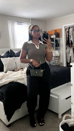 Family Party Outfit Casual Summer, Streetwear For Work, Lunch Outfit Black Women, Coach Outfits Black Women, Chill Streetwear Outfits Black Women, Modesty Fashion Black Women, Chill Outfit Black Women, Business Casual Outfits No Heels, Saleswoman Aesthetic