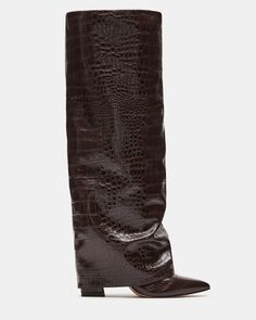 Leather Leggings And Boots Outfit, Foldover Boots Outfit, Foldover Boots, Crocodile Leather Shoes, Crocodile Boots, Leather Leggings Fashion, Alligator Boots, Crocs Boots, Slouchy Boots