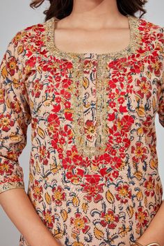 Grab this beautiful kalamkari kurta with zari & resham work on yoke, straight hem, 3/4 sleeves, round neck and can be worn as Casual/Home. Fabric-Cotton Length-36 inches Kalamkari Kurta, Resham Work, Casual Home, Hand Block Print, Indian Wear, Online Retail, Fabric Cotton, Indian Fashion, Block Print