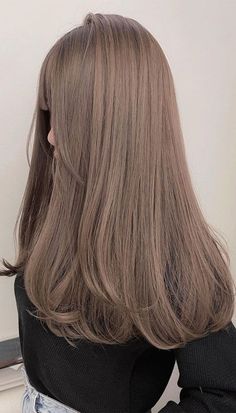 Japanese Blonde Hair, Olive Beige Hair, Creamy Brown Hair, Milky Brown Hair, Brown Hair Korean, Cold Hair