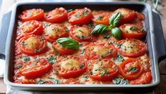 Scalloped Tomatoes is a comforting and flavorful dish that makes the most of ripe, juicy tomatoes combined with crusty bread, garlic, and fresh herbs. This Scalloped Tomatoes, Bread Garlic, Roasted Tomato, Juicy Tomatoes, Tomato Recipes, Crusty Bread, Roasted Tomatoes, Yummy Sides, Us Foods