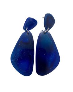 The earrings are made with epoxi resine, blue alcohol ink color and silver metal.. Add it to any outfit for the perfect touch of urban chic.  Modern urban feel.  This earrings are an ideal treat for youself or perfect as a GIFT for anyone you love.  We strive for 100% customer satisfaction. If any problems are encountered upon receipt, please notify me for a quick and friendly resolution.   Don't forget to make sure your Etsy address is correct as that is where I will ship it to.    Check out the main shop page to browse our full line: http://www.etsy.com/shop/enjoywelrydesign Unique Blue Jewelry For Summer, Unique Blue Summer Jewelry, Blue Resin Jewelry For Party, Blue Resin Jewelry For Parties, Blue Resin Jewelry For Summer, Trendy Blue Resin Jewelry, Hypoallergenic Blue Earrings For Summer, Artsy Blue Dangle Earrings, Artsy Nickel-free Blue Jewelry