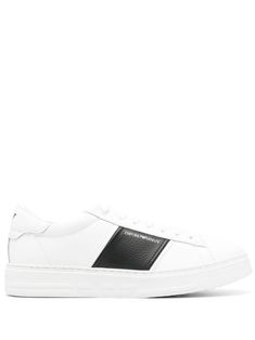 optical white/black calf leather smooth grain grained texture side stripe detailing logo print to the side logo print to the rear logo patch at the tongue logo at the sole round toe front lace-up fastening branded insole flat rubber sole Modern Leather High-top Sneakers With Logo Patch, Modern Calf Leather Sneakers With Logo, White Lace-up Sneakers With Logo Plaque, Modern Low-top Sneakers With Logo Plaque, Classic High-top Sneakers With Logo, Classic White High-top Sneakers With Logo Print, White Sneakers With Logo Plaque For Streetwear, Casual Sneakers With Logo Plaque For Streetwear, Casual Streetwear Sneakers With Logo Plaque