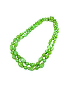 Beautiful Art deco 1950's vintage early plastic beaded double strand green necklace with beaded slide clasp fastening signed Hong Kong on the back of the clasp  Necklace length: 61cm  The necklace is in very good condition just a few light scratches to the back of the clasp  For more information or pictures please ask  Worldwide shipping Click here for more vintage pieces www.etsy.com/shop/vintagejemsbyjane Beaded Necklace Green, 1950 Vintage, Double Strand Necklace, Clasp Necklace, Necklace Green, Deco Vintage, Green Necklace, Vintage Pieces, 1950s Vintage