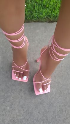 Heels Aesthetic, Fashion Shoes Heels, Shoes Heels Classy, Cute Shoes Heels, Heels Classy, Fancy Shoes, Cute Heels, Hype Shoes, Girly Shoes