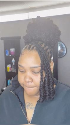 @ad0reamiya Dreads With Curls, Retwist Styles, Loc Nation, Locs Styles, Cute Dreads, Loc Hairstyles, Dreadlock Hairstyles For Men, Beautiful Dreadlocks