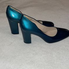 Never Worn! Blue Pointed Toe Heels For Fall, Elegant Blue Heels For Fall, Blue Stacked Heel Evening Heels, Trendy Blue Low Heel Shoes, Trendy Blue Low Heel Heels, Evening Blue Heels With Stacked Heel, Trendy Leather Court Shoes For Formal Occasions, Blue Heels For Workwear In Fall, Blue Evening Heels For Fall