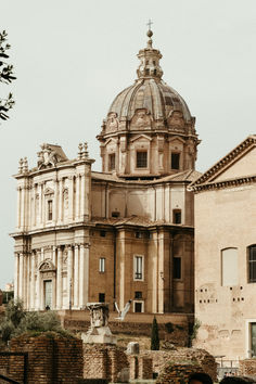 an old building with a large dome on top