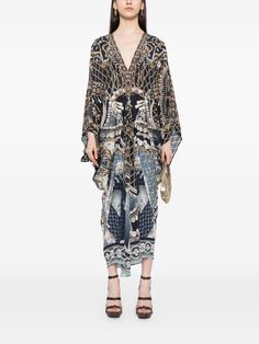 Camilla Long Printed Kaftan - Farfetch Printed Kaftan, Wedding Guest Looks, Yoko London, City Dress, Summer Beach Wear, Blue Silk, Coat Dress, Boho Style, All Fashion