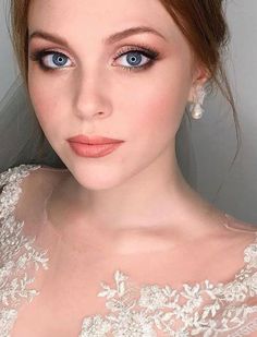 Silver Wedding Makeup, Red Head Bride, Bridal Makeup For Blue Eyes, Wedding Makeup For Blue Eyes, Wedding Makeup For Brunettes, Red Hair Blue Eyes, Fair Skin Makeup, Redhead Makeup, Brunette Makeup