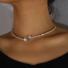 Heart Open Collar Choker Necklace Women Choker Necklace, Stile Hip Hop, Heart Choker Necklace, Collar Choker, Womens Chokers, Golden Necklace, Heart Choker, Rhinestone Choker, Rhinestone Heart