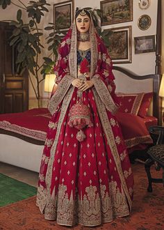 Traditional Bridal Lehnga Choli Maroon Wedding Dress, Hussain Rehar, Classic Couture, Weddings Dresses, Latest Bridal Lehenga, Regal Elegance, Indian Bride Outfits