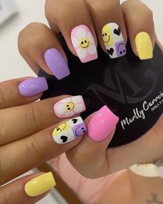 43  Cutest Short Nail Ideas For 2024 - DrExplains Nail Ideas For Girls Kids, Preppy Nail Ideas For Kids Short, Nail Ideas For Kids 9-10, Halloween Nails For Girls Kids, Nail Ideas For 12 Yrs Old, Kid Nail Designs Cute