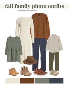 an image of fall family photo outfits