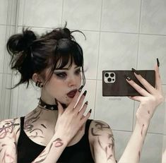 Gothic Hair And Makeup, Goth Hair Styling, Goth Space Buns, Goth Hair Bangs, Goth Girl Hairstyles, Cute Goth Hairstyles, Cute Goth Makeup, Goth Hairstyle, Work Goth